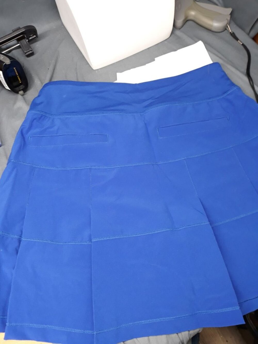 Taylor Jordan Women's Golf Pull Over Skorts Blue  Size 4  NEW WITHOUT TAGS!